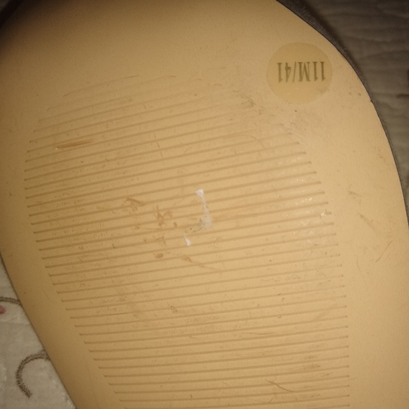 GREY HEELS FROM SAKs 5th. Classic - Picture 3 of 5